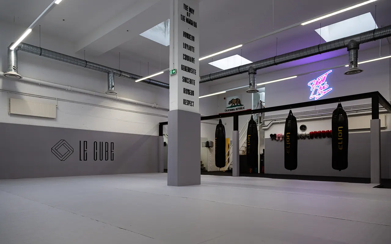 Notre nouvelle gamme de vêtements est - MMA Fight Club Gym